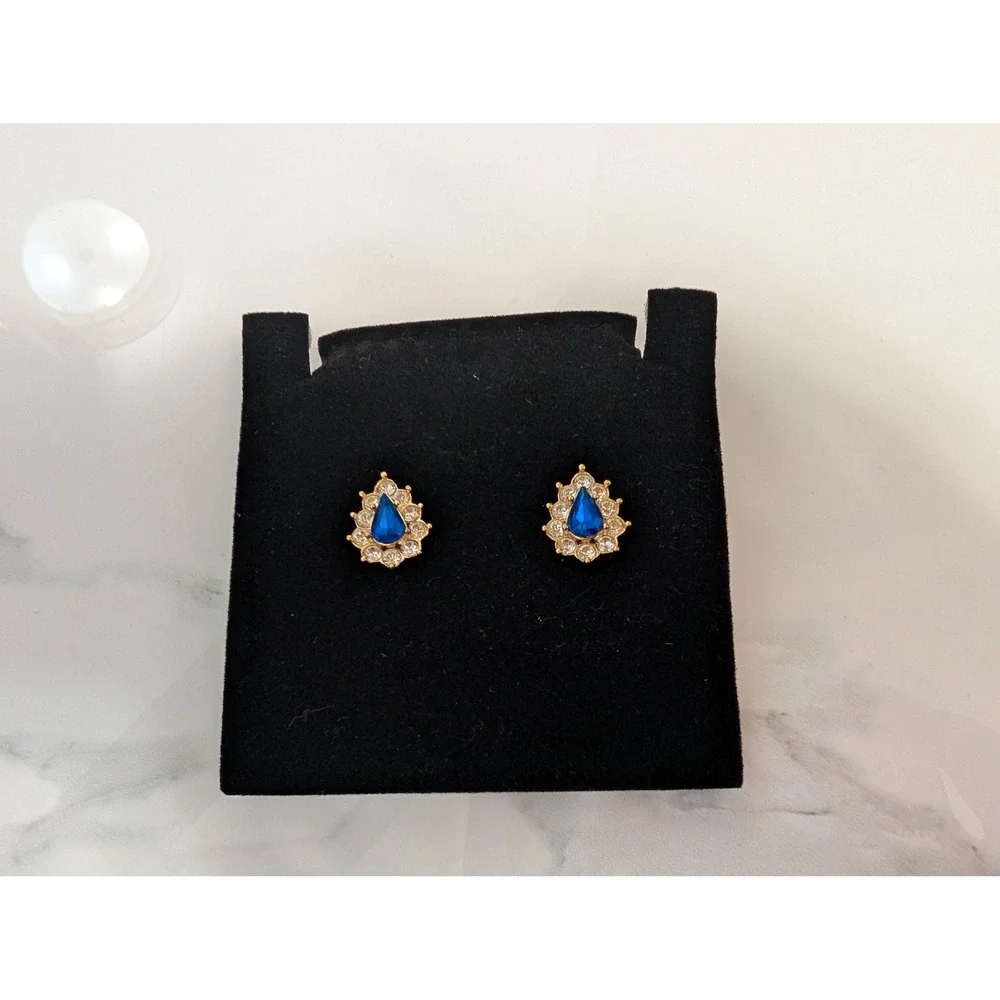 Vingate‎ Avon Pearlesque Birthstone Sept Simulated Sapphire Pearl Set